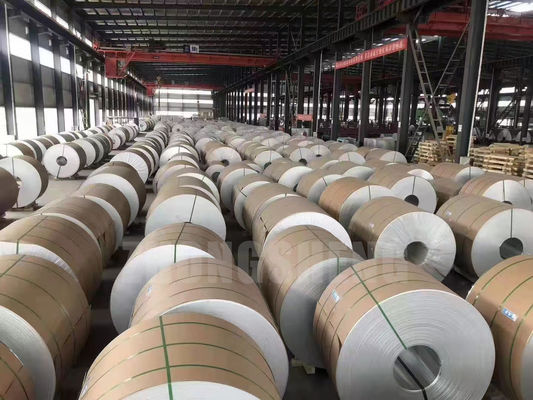 Στρογγυλό ρόλο 78 mm 15 ιντσών Αλουμινίου για χαντάκια ASTM 8011 Επιχρυσωμένες ταινίες αλουμινίου βαθμού A1050