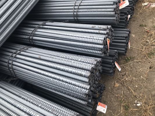 Πωλήστε 16mm παραμορφωμένη μπάρα χάλυβα Σιδηροσίδηρο 8mm 10mm 12mm A400C A500C A600C Στρογγυλο σίδερο HRB335 HRB400 δομικό χάλυβα άνθρακα