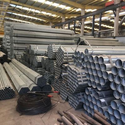 1/2 3/4 &quot;2&quot;1.5&quot; 2,5 ίντσες 6 μέτρα τσιμεντωμένο συγκολλημένο σωλήνα χάλυβα Ανεκτικότητα ± 1% Πιστοποιητικό SNI για υδραυλικά και βιομηχανικά